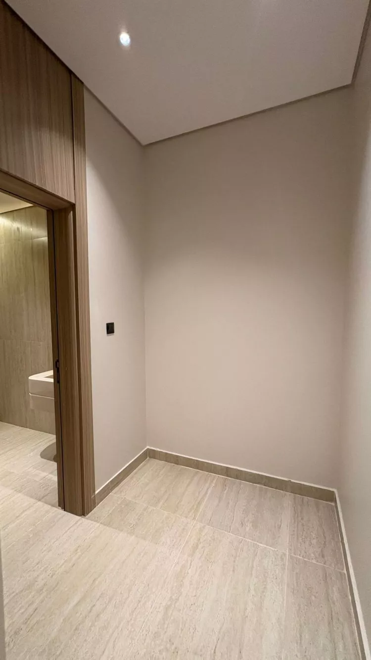 شقة للبيع في شارع مبشر ابن ابيرق, حي المبعوث, مدينة المدينة المنورة, منطقة المدينة المنورة صورة 2
