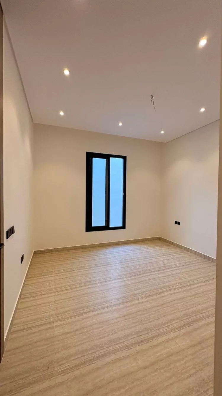 Floor for Sale in Medina Al Jassah 19