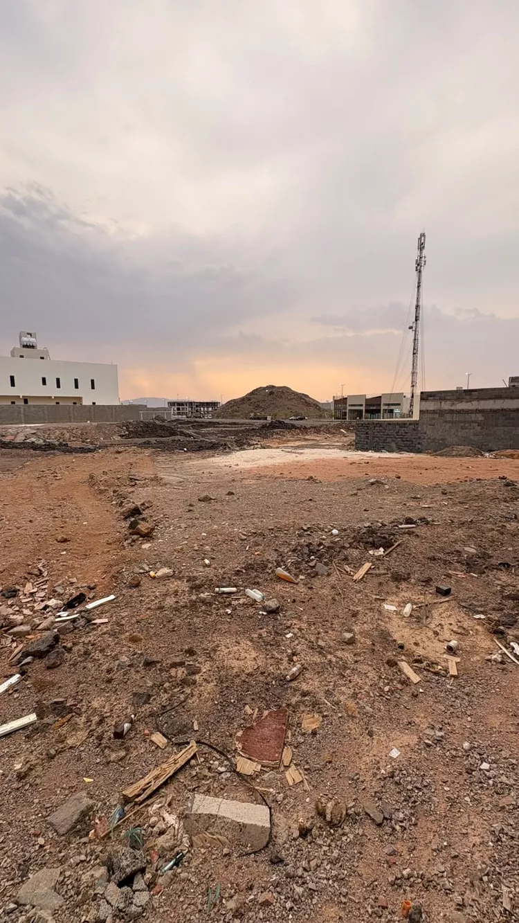 أرض للبيع في شارع هشام بن عبدالملك بن مروان, حي السكب, مدينة المدينة المنورة, منطقة المدينة المنورة صورة 3
