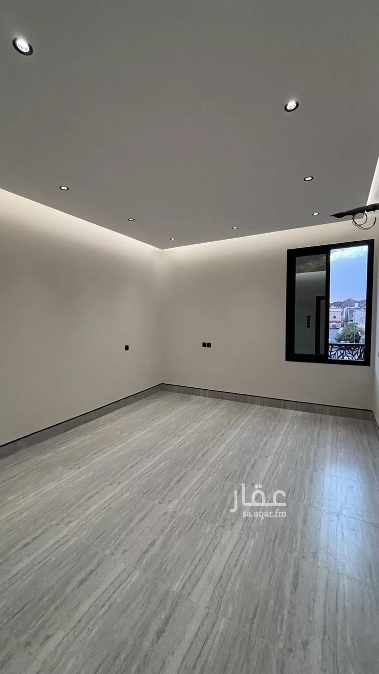 شقة للبيع في شارع ممر مشاه 588, حي الدفاع, مدينة المدينه المنوره, منطقة المدينة المنورة صورة 4