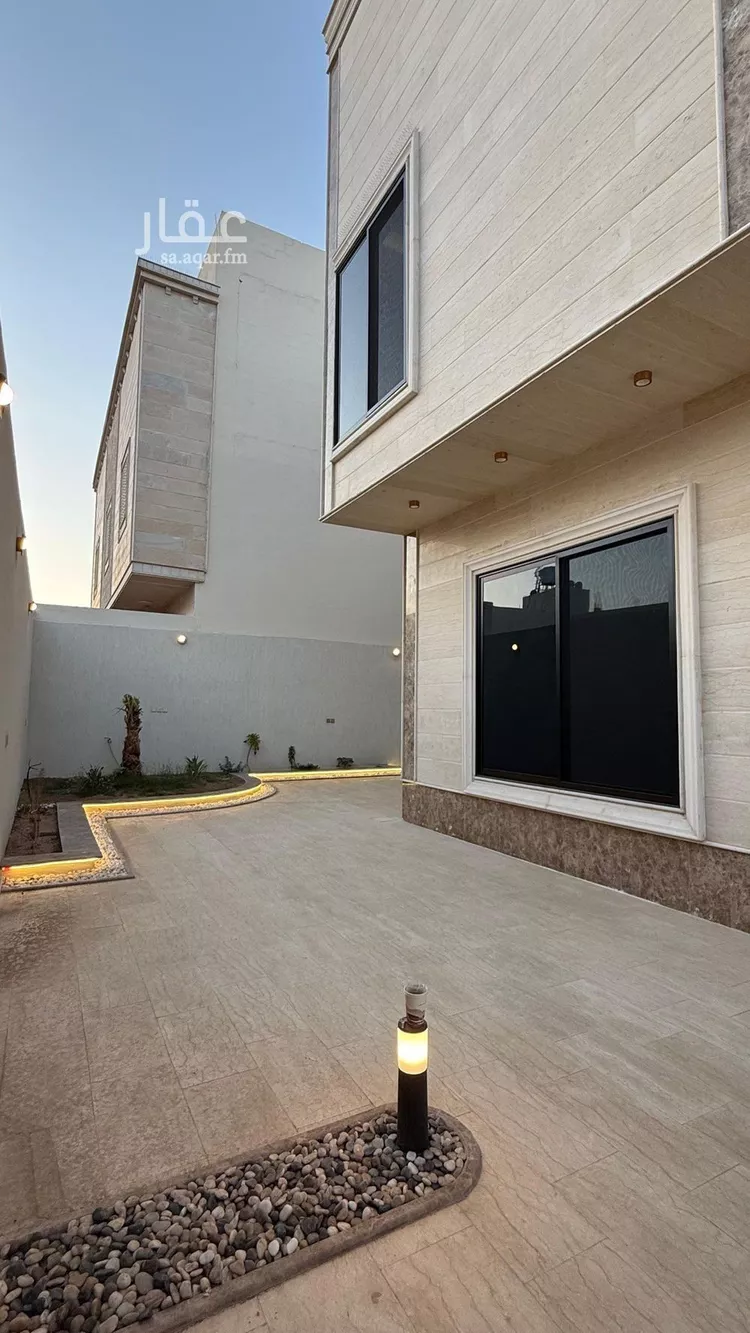 فيلا للبيع في شارع ممر مشاه 2320, حي الدفاع, مدينة المدينه المنوره, منطقة المدينة المنورة صورة 3