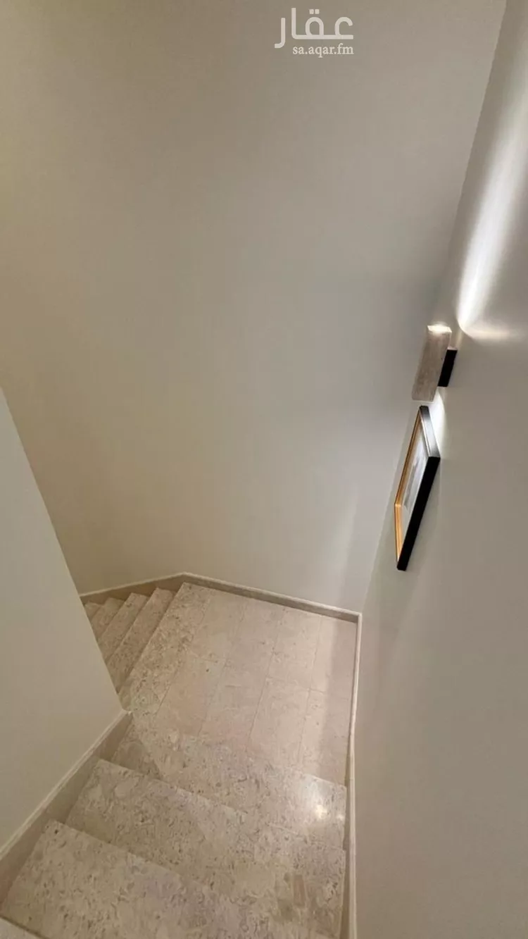 فيلا للبيع في شارع قتيبة ابن سعيد, حي وادي مذينب, مدينة المدينة المنورة, منطقة المدينة المنورة صورة 4