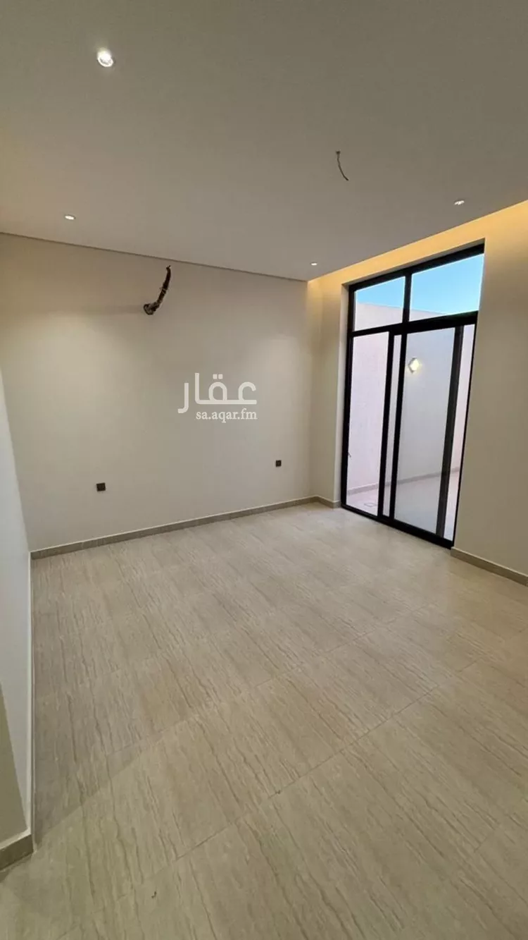 دور للبيع في شارع عبدالملك بن مروان, حي نبلاء, مدينة المدينة المنورة, منطقة المدينة المنورة صورة 2