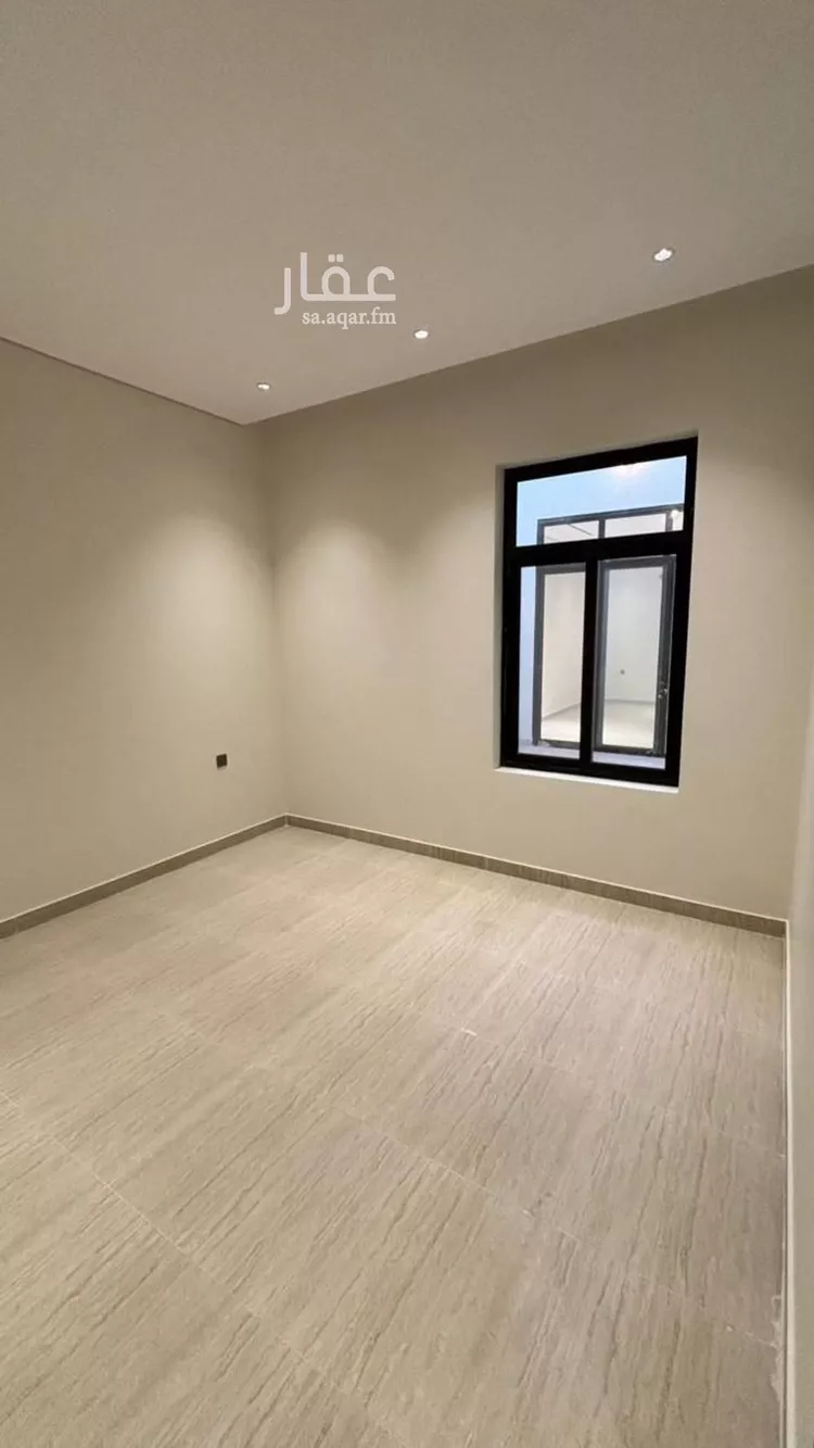 دور للبيع في شارع عبدالملك بن مروان, حي نبلاء, مدينة المدينة المنورة, منطقة المدينة المنورة صورة 4