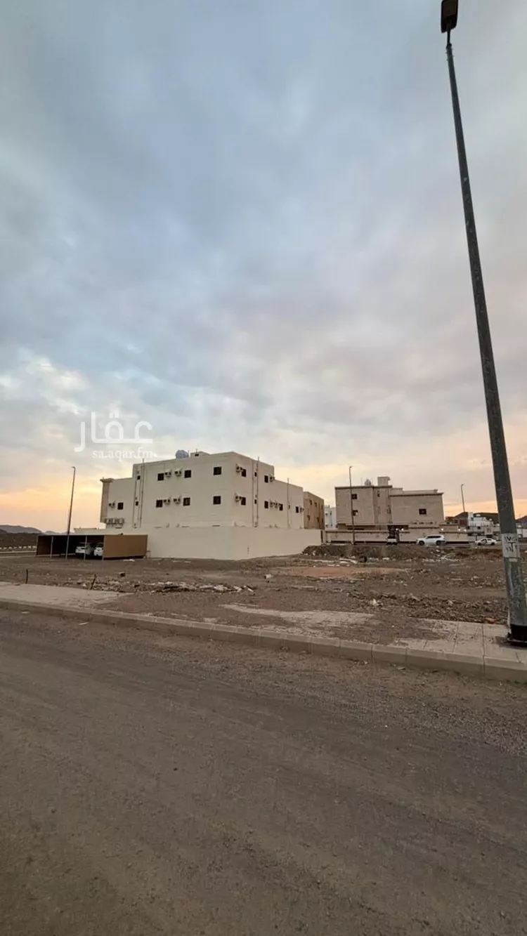 أرض للبيع في شارع محمد بن عمر مكي, حي السلام, مدينة المدينة المنورة, منطقة المدينة المنورة صورة 4