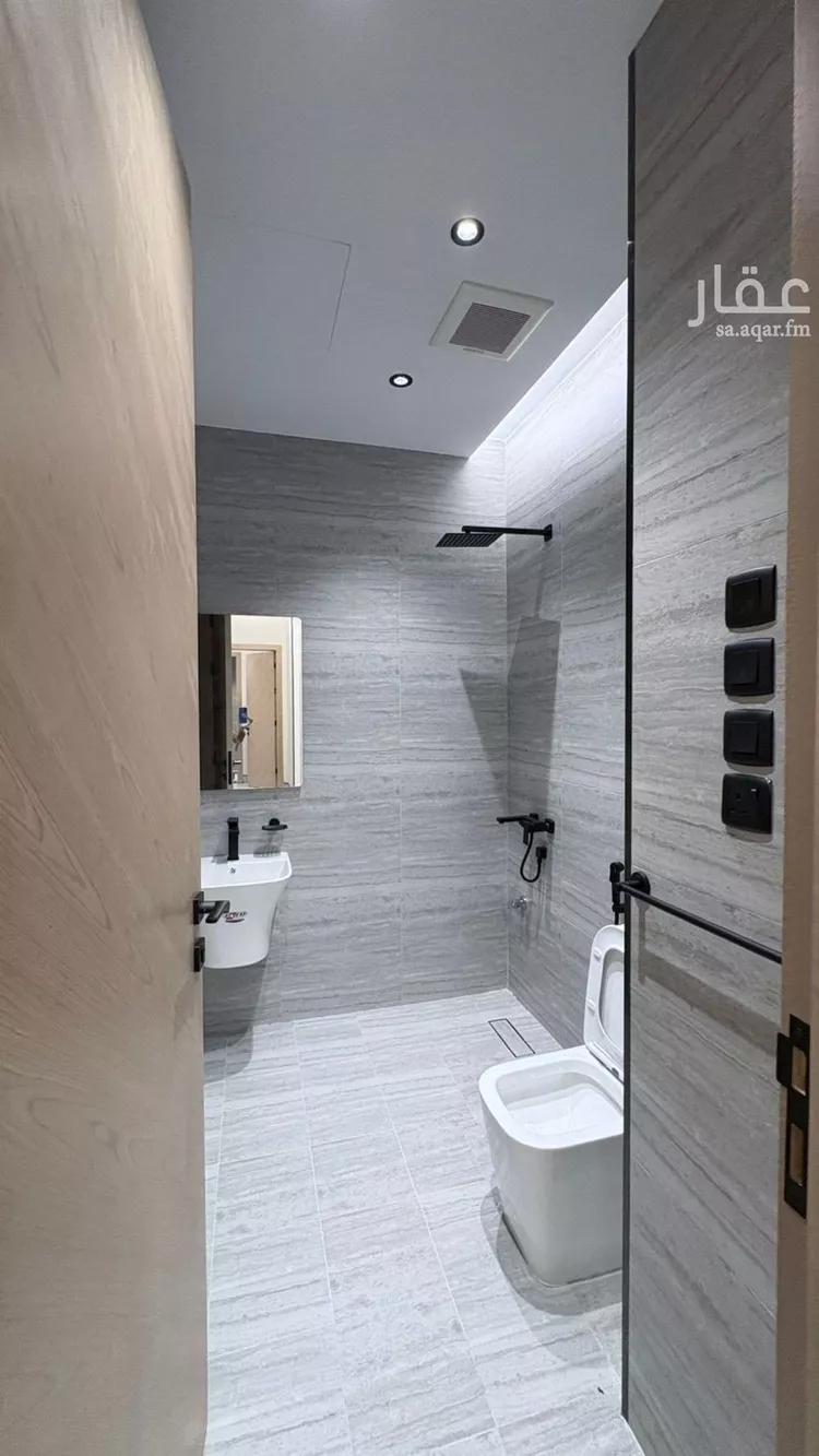 Floor for Sale in Medina As Sikkah Al Hadid صورة 3