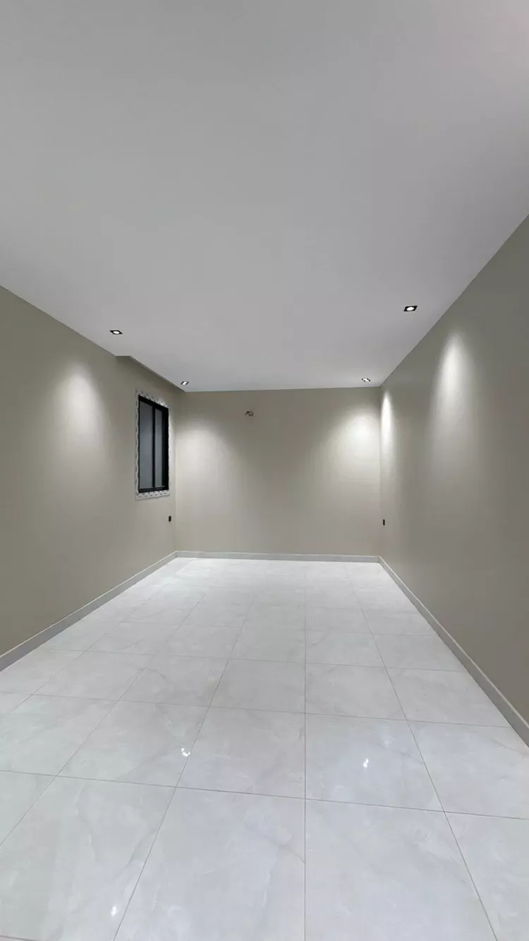 Apartment for Sale in Medina Warqan 6