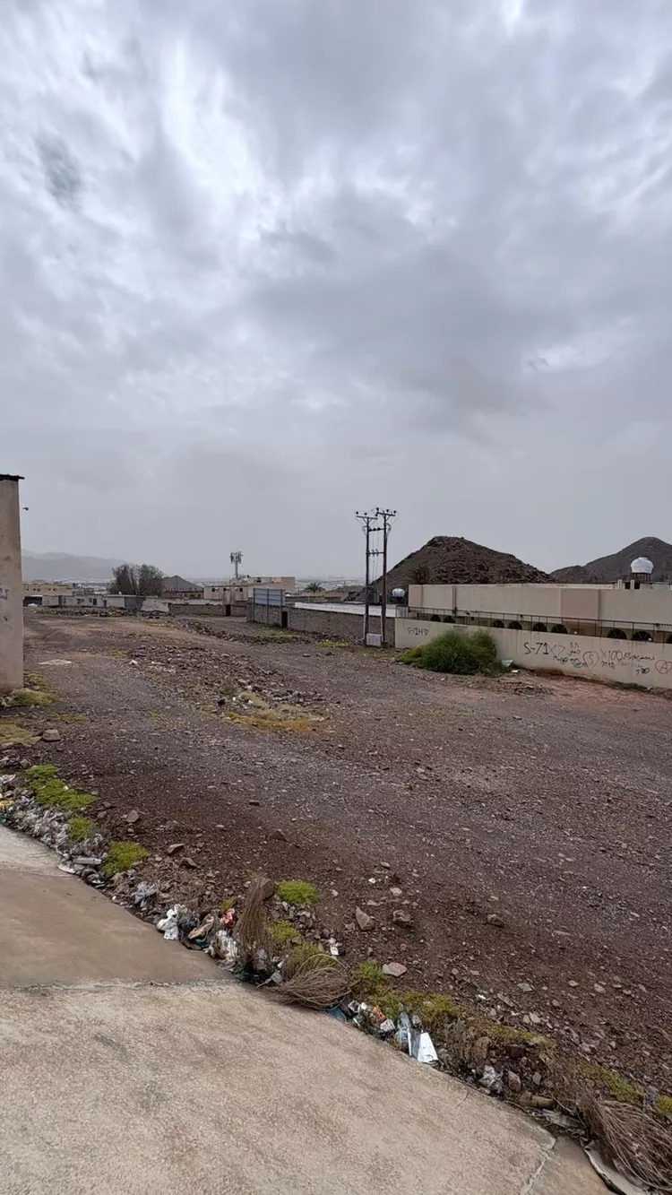 أرض للبيع في شارع عبدالملك ابن مروان, حي الزهرة, مدينة المدينة المنورة, منطقة المدينة المنورة صورة 5