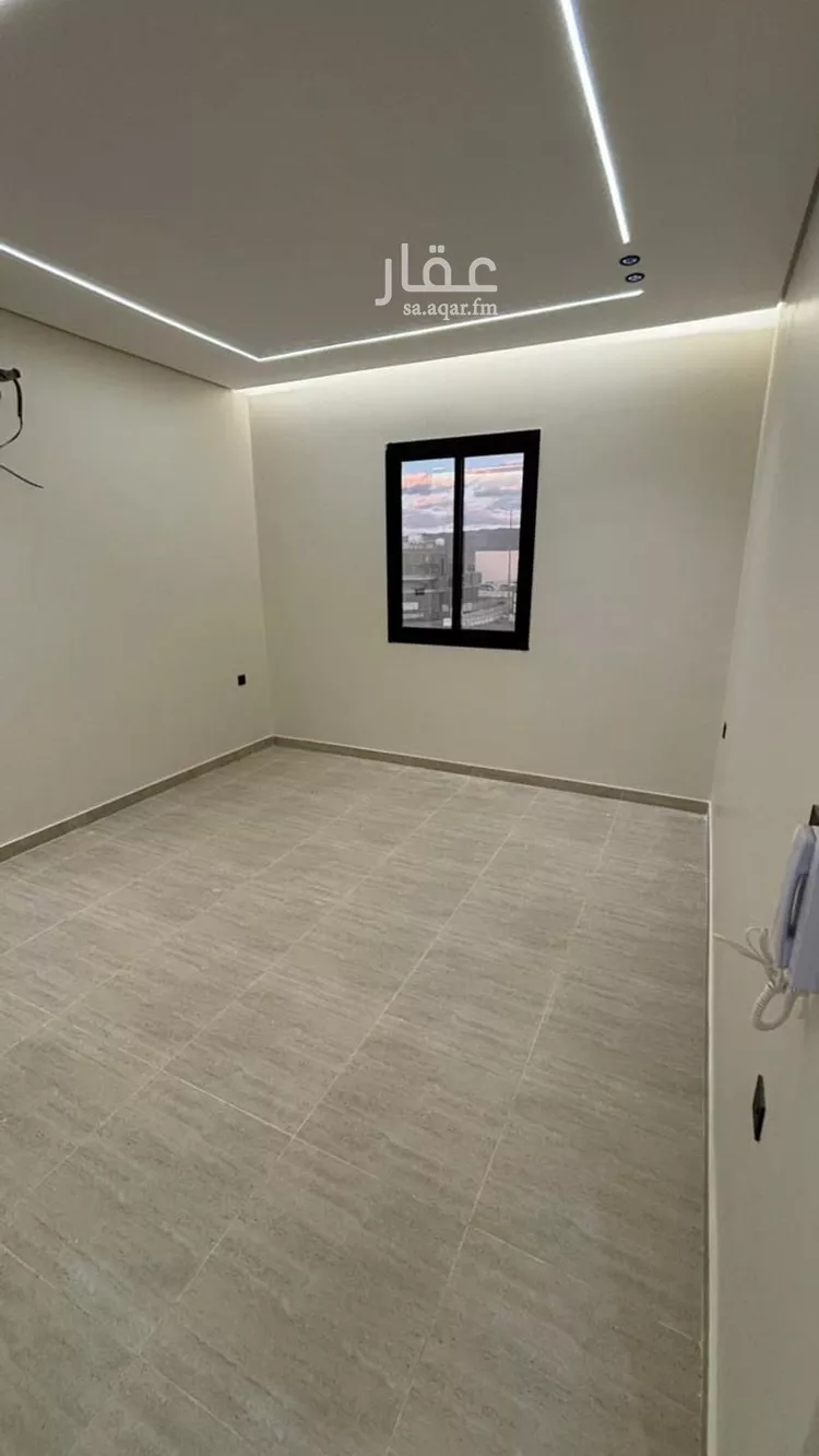 شقة للبيع في شارع شداد بن اسيد, حي المدينة الصناعية, مدينة المدينة المنورة, منطقة المدينة المنورة صورة 3