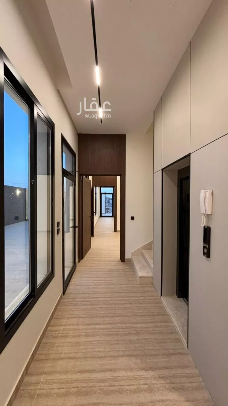 فيلا للبيع في شارع قتيبة ابن سعيد, حي وادي مذينب, مدينة المدينة المنورة, منطقة المدينة المنورة