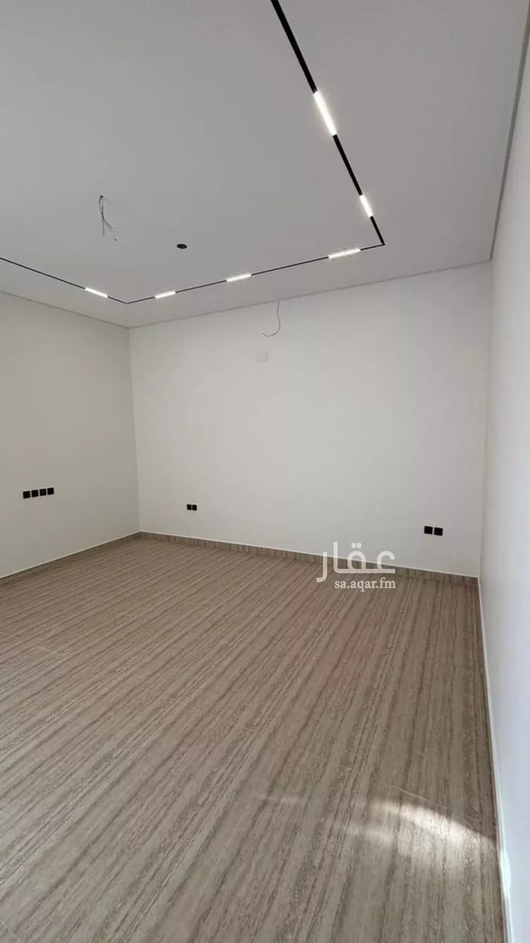 فيلا للبيع في شارع صالح بن خيوان, حي وادي مذينب, مدينة المدينة المنورة, منطقة المدينة المنورة صورة 3