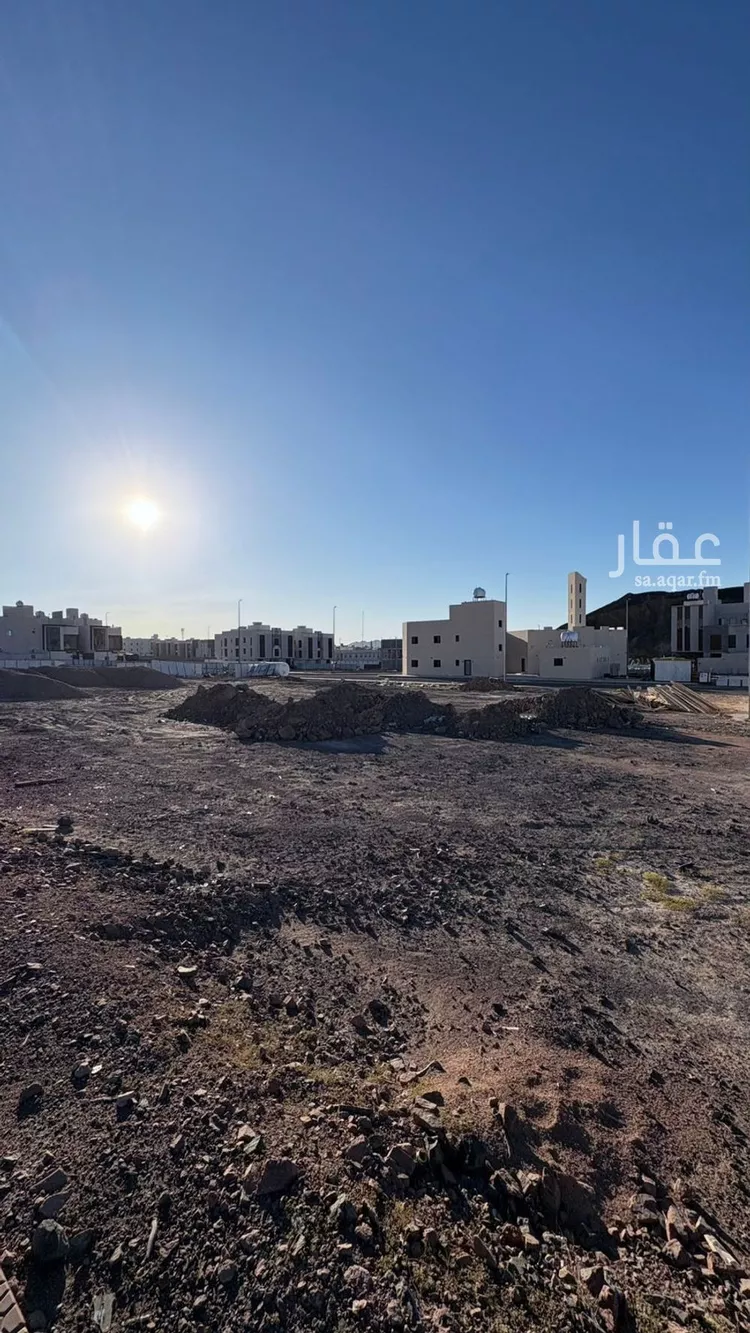 أرض للبيع في شارع عبدالرحمن بن شبل, حي وادي مذينب, مدينة المدينة المنورة, منطقة المدينة المنورة صورة 3