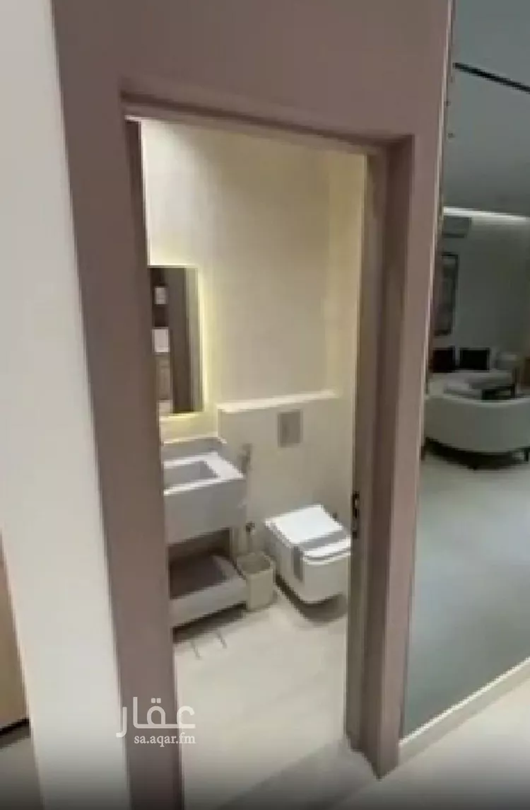 فيلا للبيع في شارع سحامة بن عبد, حي الدويخلة, مدينة المدينة المنورة, منطقة المدينة المنورة صورة 5