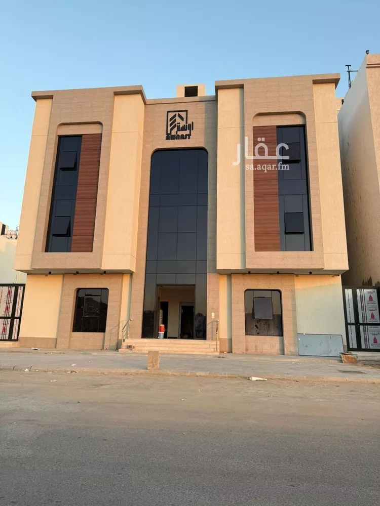 شقة للبيع في شارع ابي مجاهد الطائي, حي شظاة, مدينة المدينة المنورة, منطقة المدينة المنورة