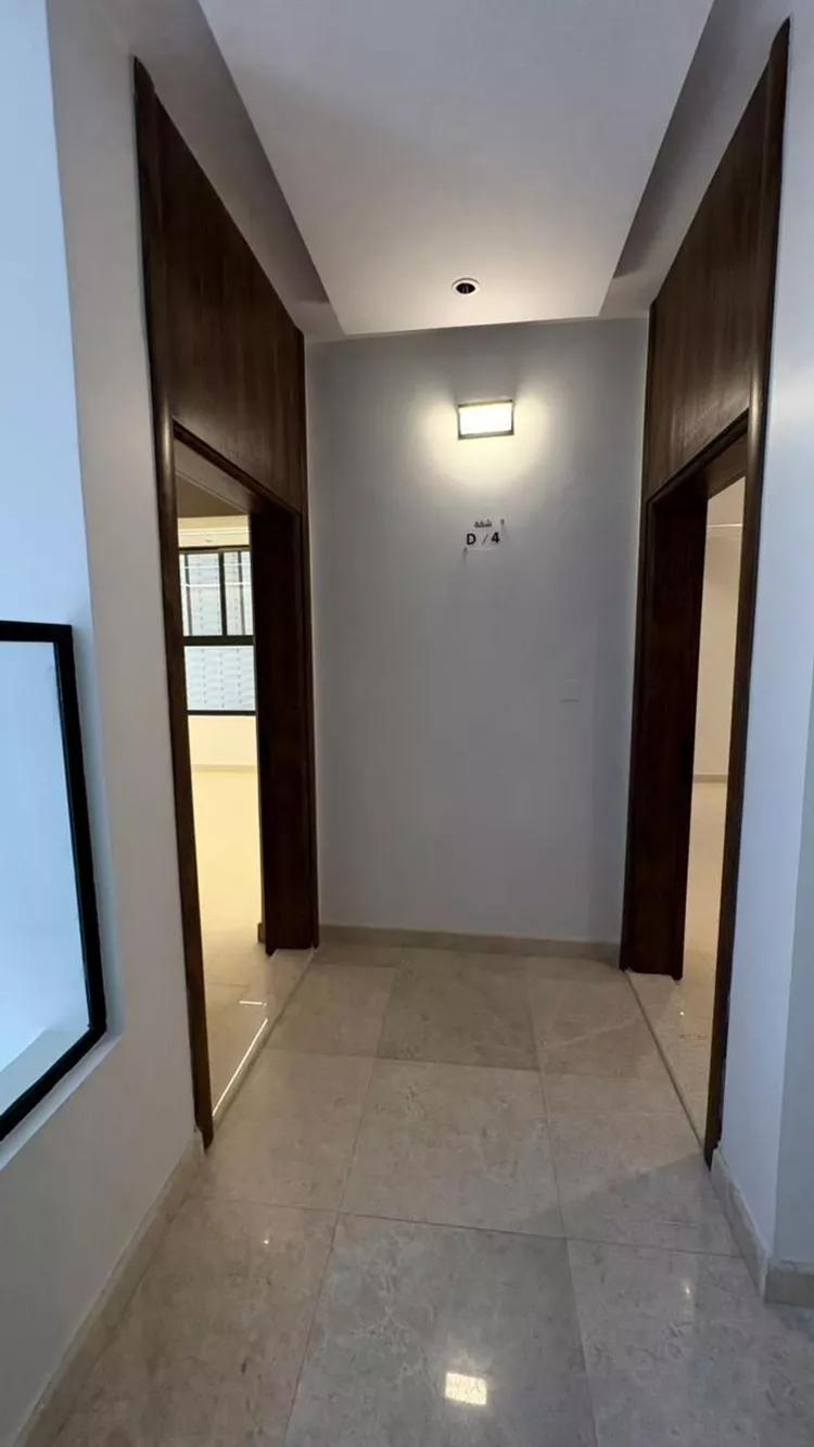 شقة للبيع في شارع عبدالصمد ابن يوسف البزاز, حي شوران, مدينة المدينة المنورة, منطقة المدينة المنورة صورة 2
