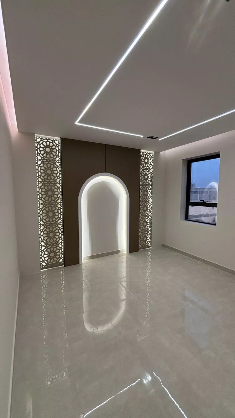 Apartment for Sale in Medina Khakh 10