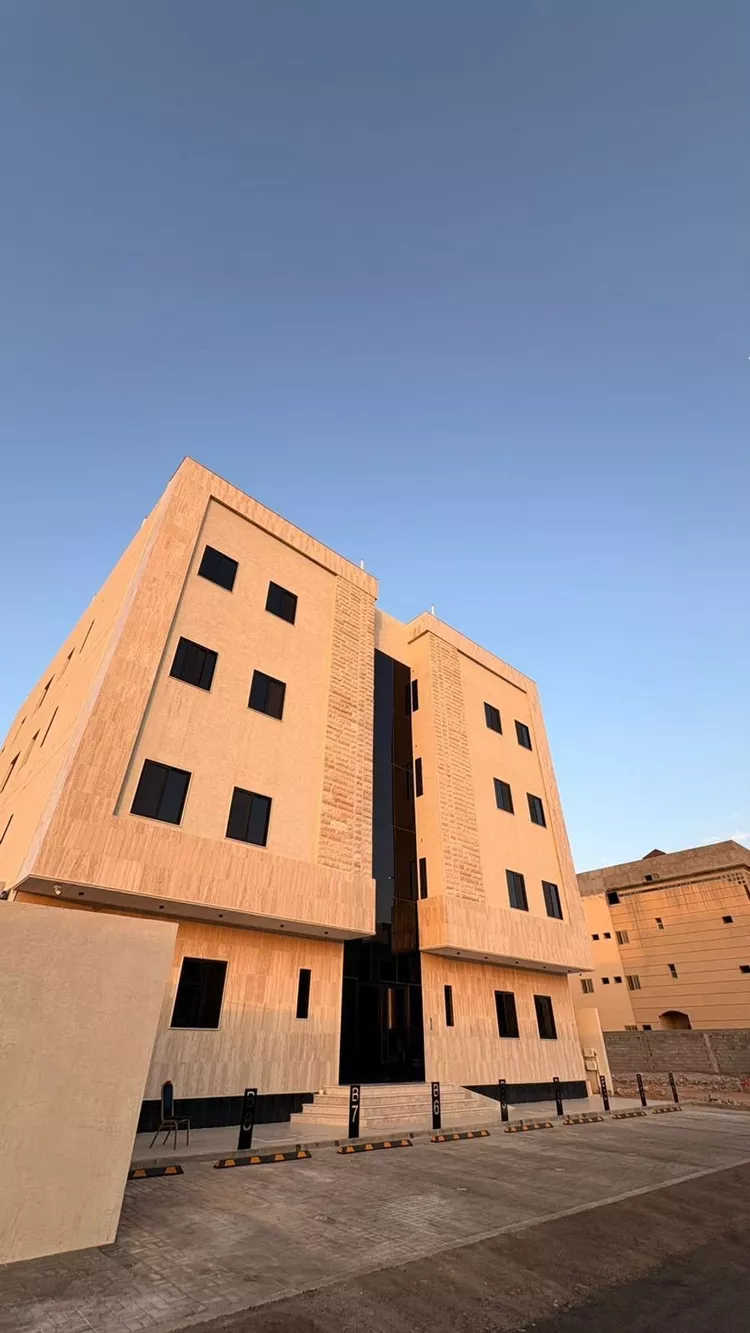 Apartment for Sale in Medina King Fahd