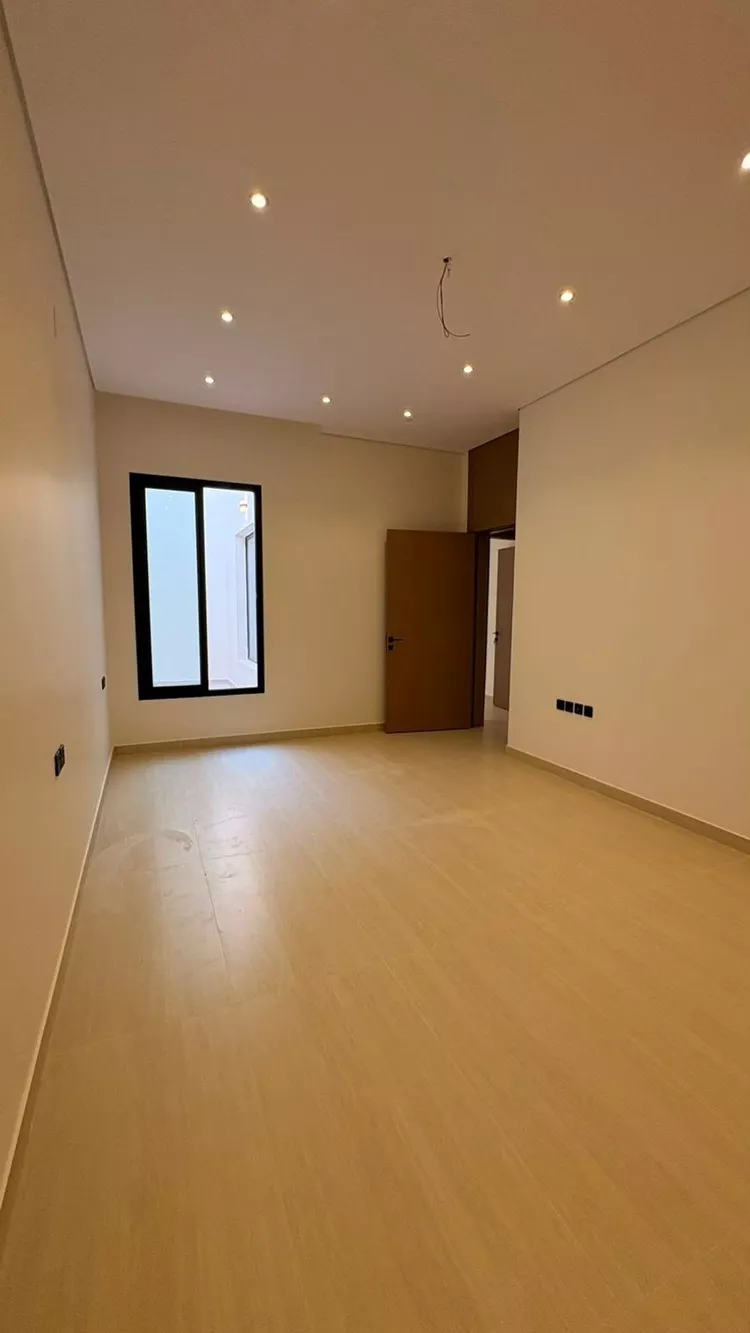 دور للبيع في شارع النوار بنت الحارث الانصارية, حي الجصة, مدينة المدينة المنورة, منطقة المدينة المنورة 8