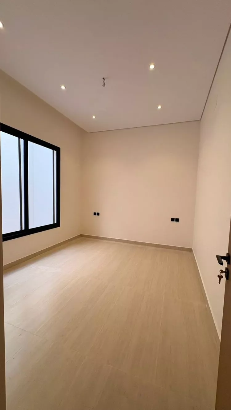 دور للبيع في شارع النوار بنت الحارث الانصارية, حي الجصة, مدينة المدينة المنورة, منطقة المدينة المنورة صورة 3