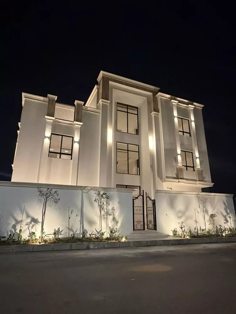 Villa for Sale in Medina Mudhainib