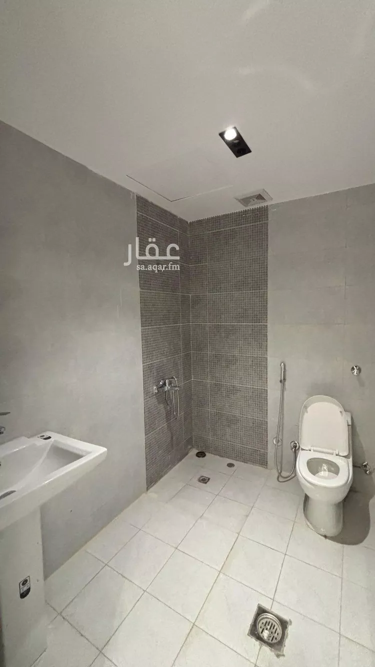 شقة للبيع في شارع بشر ابن عبد, حي الجصة, مدينة المدينه المنوره, منطقة المدينة المنورة صورة 4