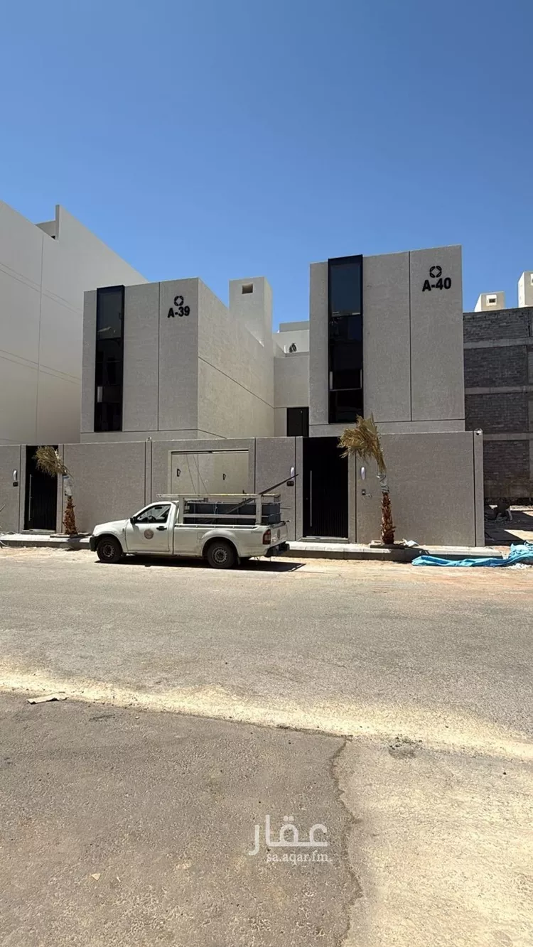 فيلا للبيع في شارع يحيىى بن مسعود الزرقي, حي شوران, مدينة المدينة المنورة, منطقة المدينة المنورة