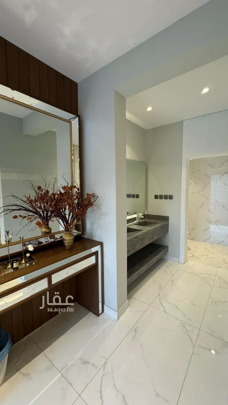 فيلا للبيع في شارع محمد بن المصيصي, حي بنى بياضة, مدينة المدينة المنورة, منطقة المدينة المنورة صورة 5