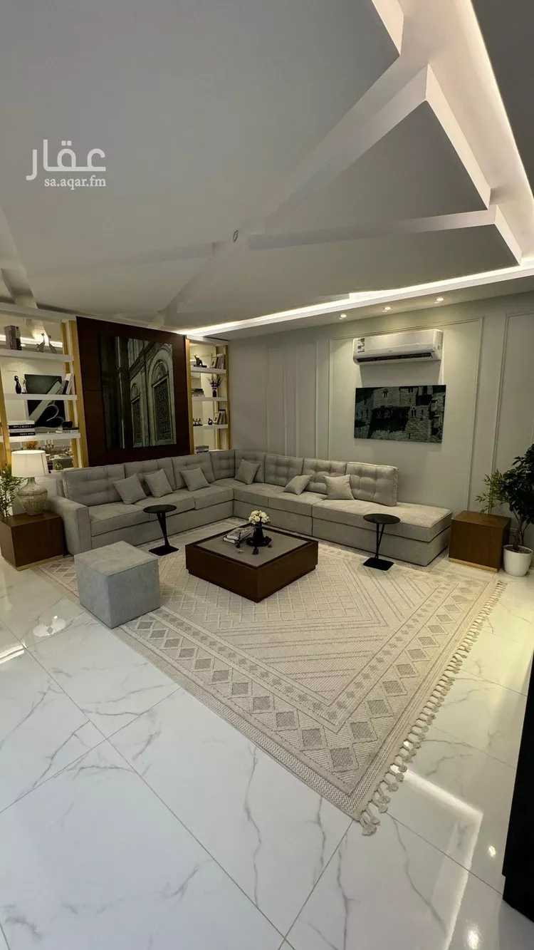 فيلا للبيع في شارع محمد بن المصيصي, حي بنى بياضة, مدينة المدينة المنورة, منطقة المدينة المنورة