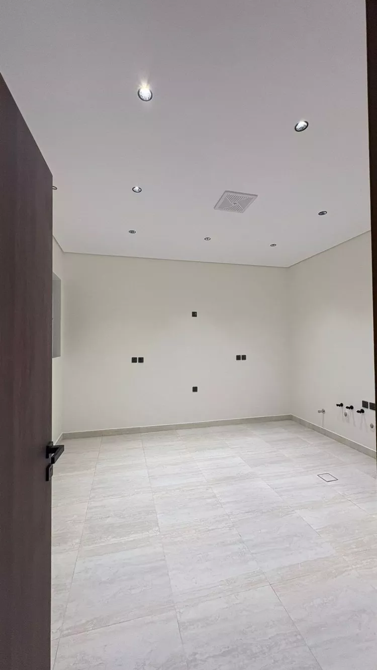Apartment for Sale in Medina Ayn Al Khif 10