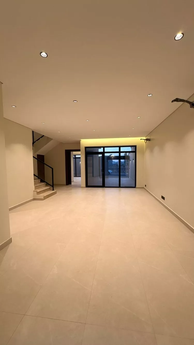 فيلا للبيع في شارع سعد بن سهيل, حي عين الخيف, مدينة المدينة المنورة, منطقة المدينة المنورة 16