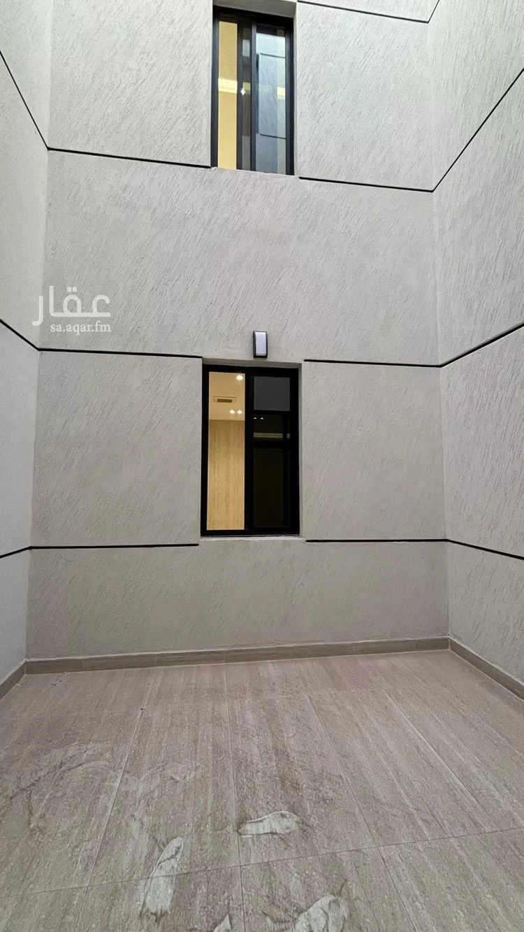 فيلا للبيع في شارع زياد بن سيار, حي شوران, مدينة المدينه المنوره, منطقة المدينة المنورة صورة 4