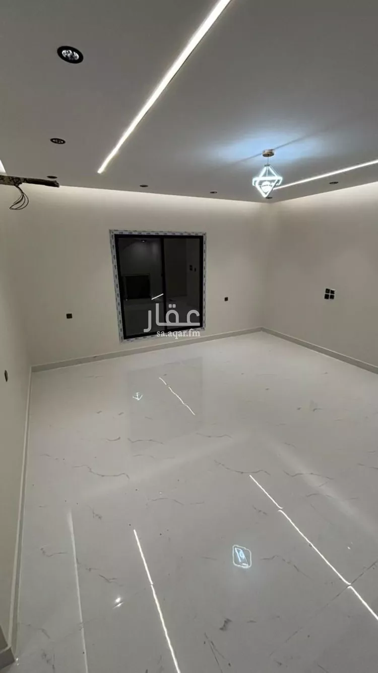 فيلا للبيع في شارع موسى بن الحسن الكوفي, حي الدفاع, مدينة المدينه المنوره, منطقة المدينة المنورة صورة 2