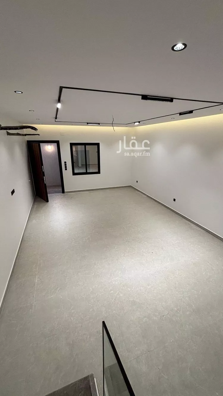 فيلا للبيع في شارع محمد بن صالح الصيمري, حي الدفاع, مدينة المدينة المنورة, منطقة المدينة المنورة صورة 4