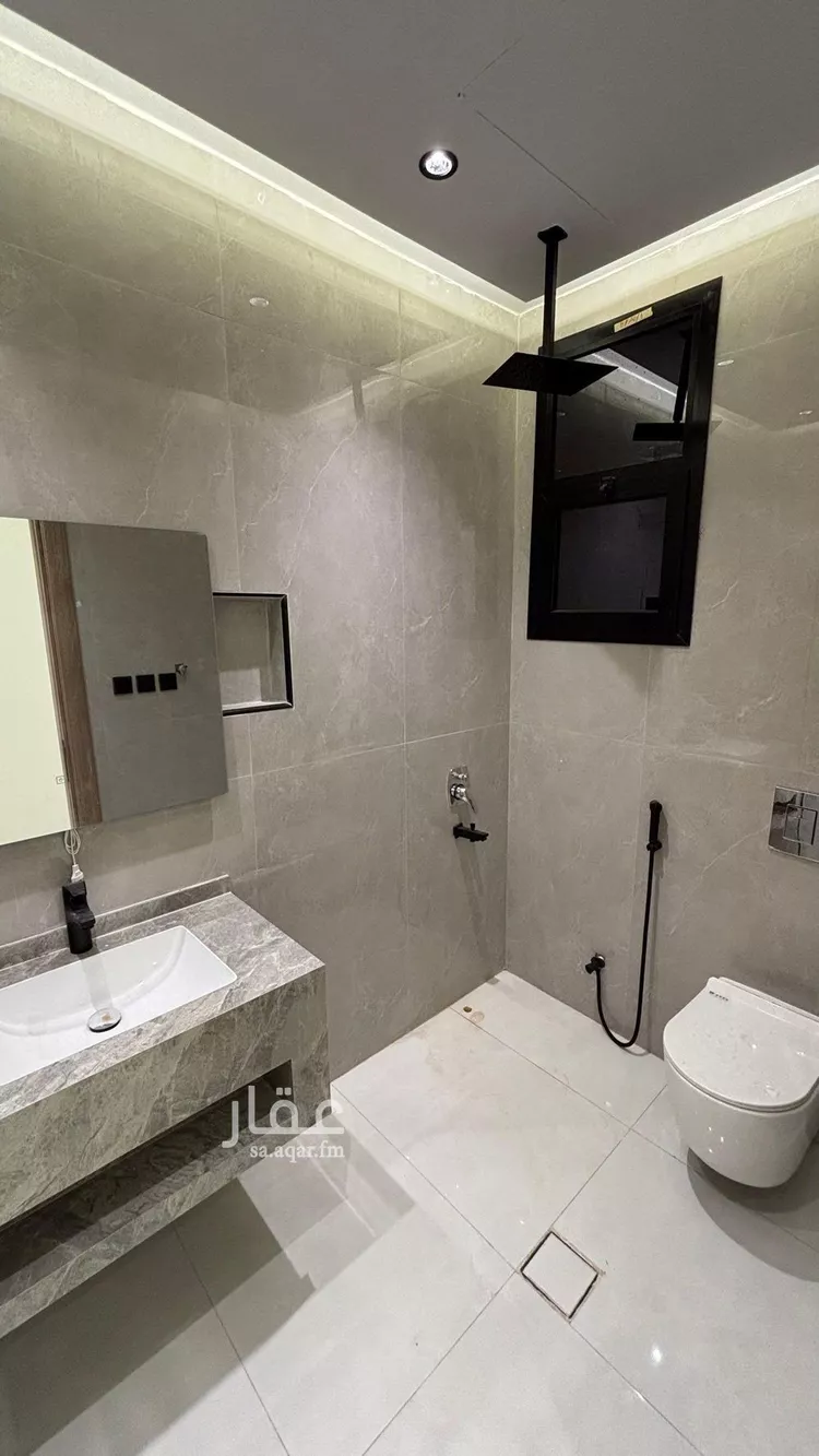 شقة للبيع في شارع بجير ابن بجرة, حي الدفاع, مدينة المدينة المنورة, منطقة المدينة المنورة صورة 2