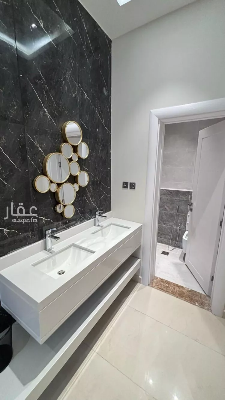 فيلا للبيع في شارع الاشعث بن قيس, حي شوران, مدينة المدينة المنورة, منطقة المدينة المنورة 7
