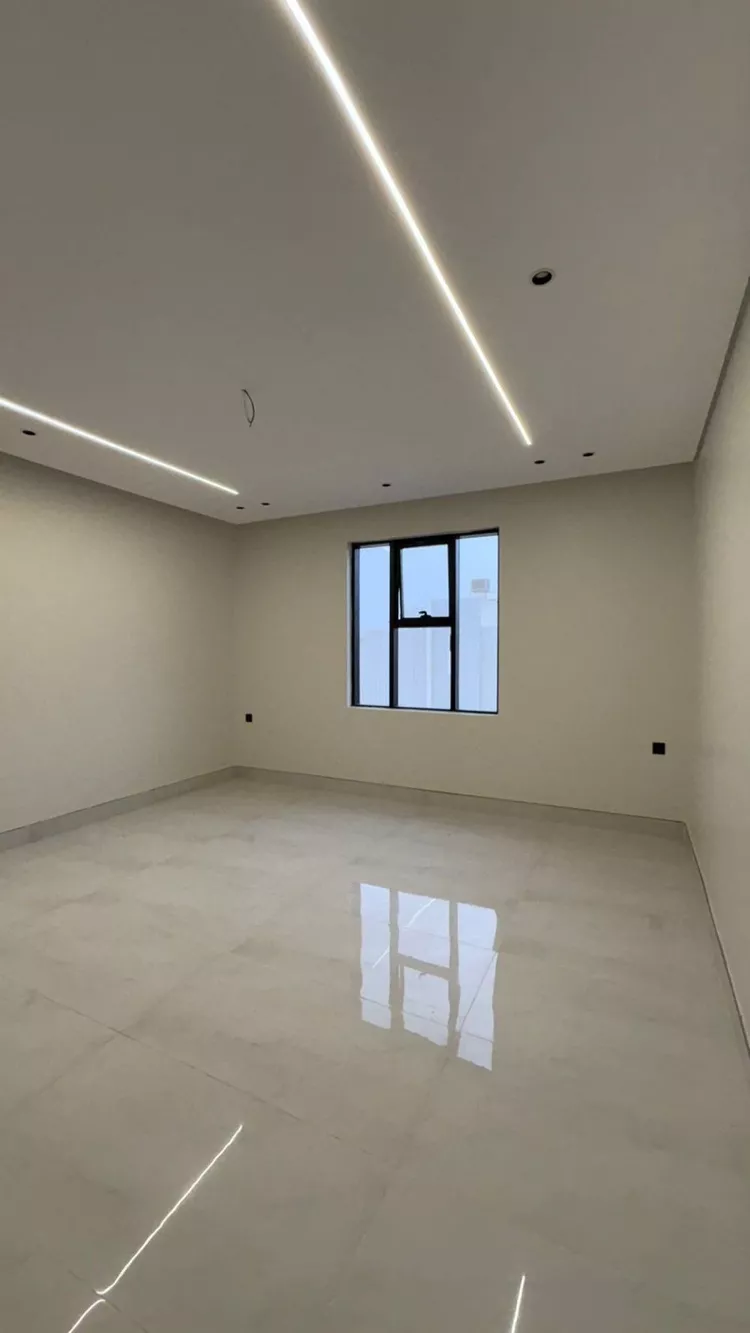 Floor for Sale in Medina Ad Difa 8