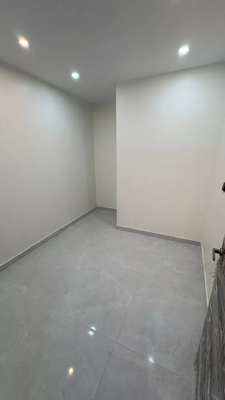 شقة للبيع في شارع عروة ابن معتب الانصاري, حي سكة الحديد, مدينة المدينة المنورة, منطقة المدينة المنورة صورة 3