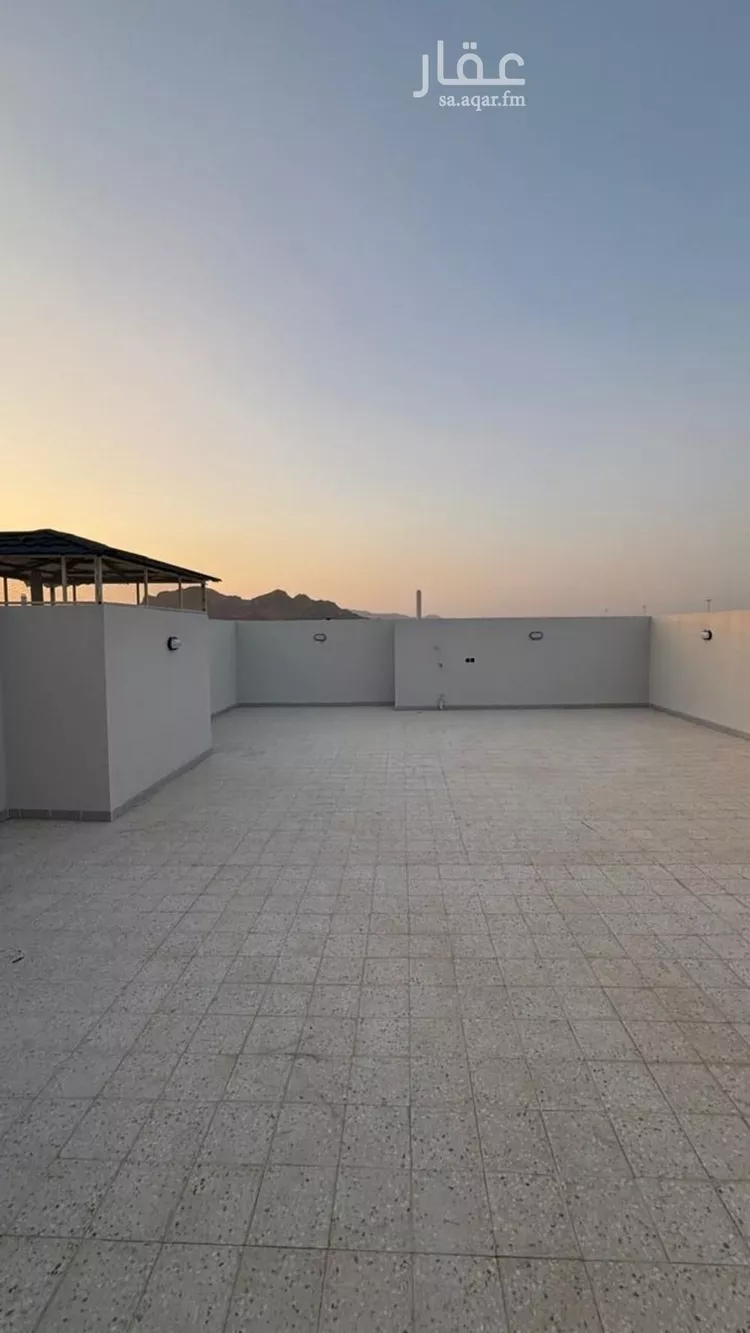 شقة للبيع في شارع قرط ابن ربيعة, حي المدينة الصناعية, مدينة المدينة المنورة, منطقة المدينة المنورة صورة 2