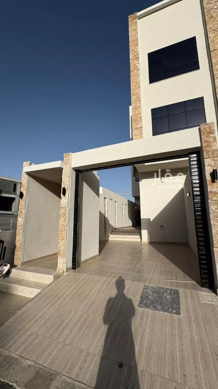 شقة للبيع في شارع الاسود ابن عبد شمس البلوي, حي شوران, مدينة المدينة المنورة, منطقة المدينة المنورة صورة 2