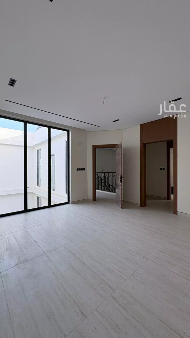 فيلا للبيع في شارع أم جميل بنت الجلاس, حي السكب, مدينة المدينة المنورة, منطقة المدينة المنورة