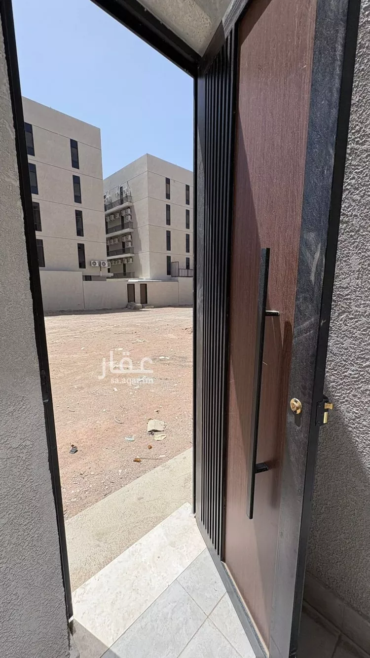 شقة للبيع في شارع عبد الله بن سليمان النجدي, حي عين الخيف, مدينة المدينة المنورة, منطقة المدينة المنورة 7