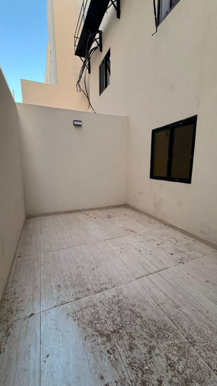 Apartment for Sale in Medina Al Mabuth 7