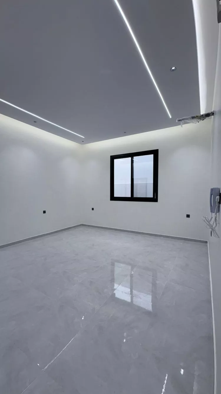 Floor for Sale in Medina Al Jassah