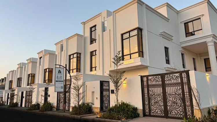 Villa for Sale in Medina Mudhainib