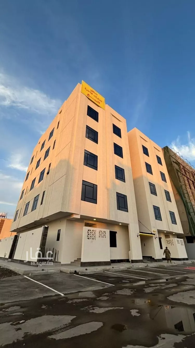 شقة للبيع في شارع خبيب ابن عبدالله ابن الزبير, حي الملك فهد, مدينة المدينة المنورة, منطقة المدينة المنورة