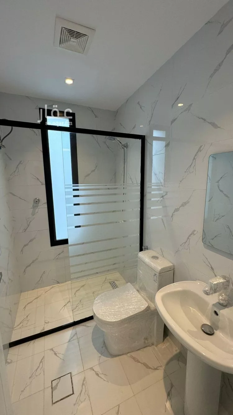 فيلا للبيع في شارع محمد بن المصيصي, حي بنى بياضة, مدينة المدينة المنورة, منطقة المدينة المنورة صورة 3