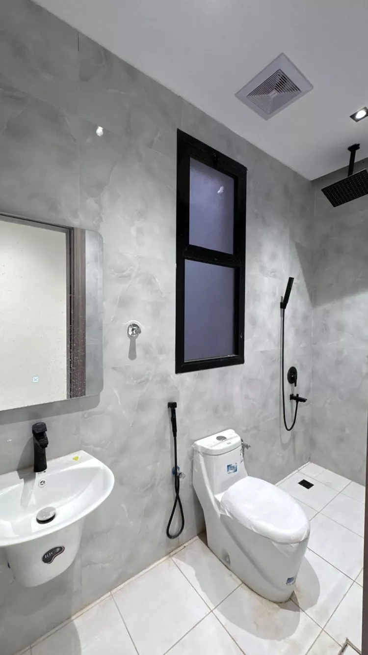 Apartment for Sale in Medina Warqan 7