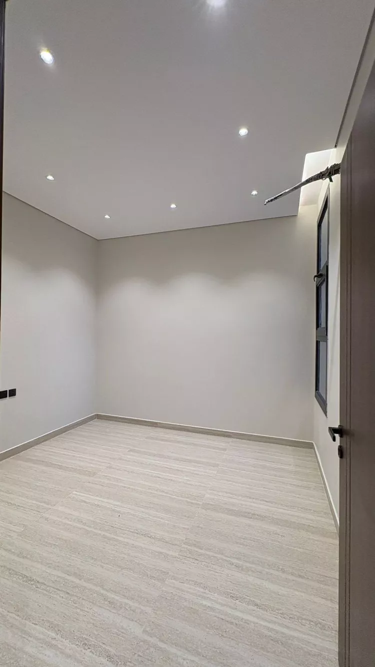 شقة للبيع في شارع عمرو ابن عبيدالله الحضرمي, حي الدفاع, مدينة المدينة المنورة, منطقة المدينة المنورة صورة 3