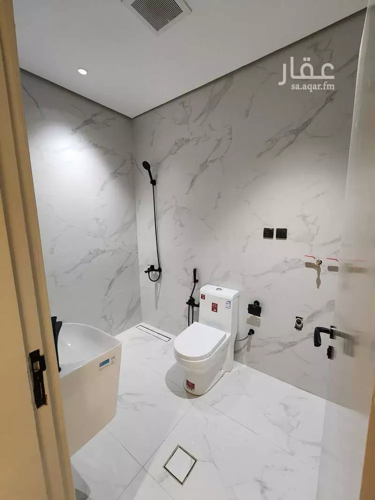 دور للإيجار في شارع عقدة, حي السليمانية, مدينة الرياض, منطقة الرياض 9