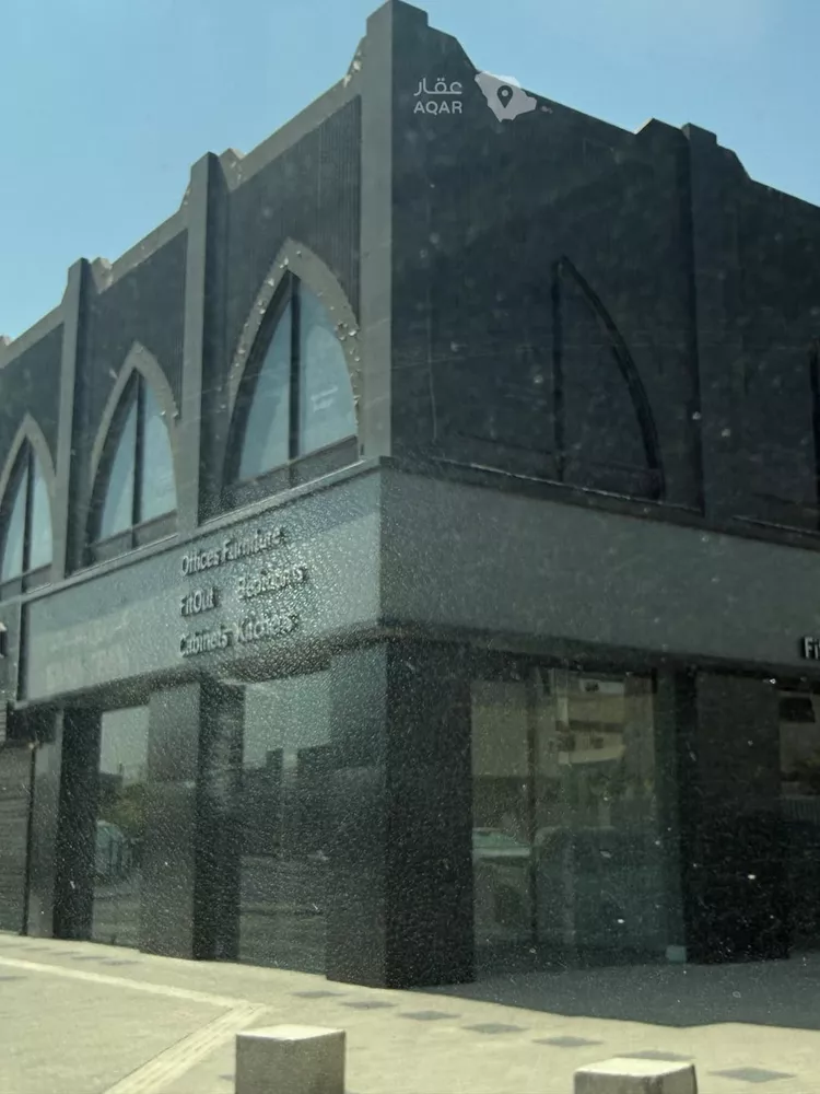 Shop for Rent in Riyadh Al Wurud صورة 4